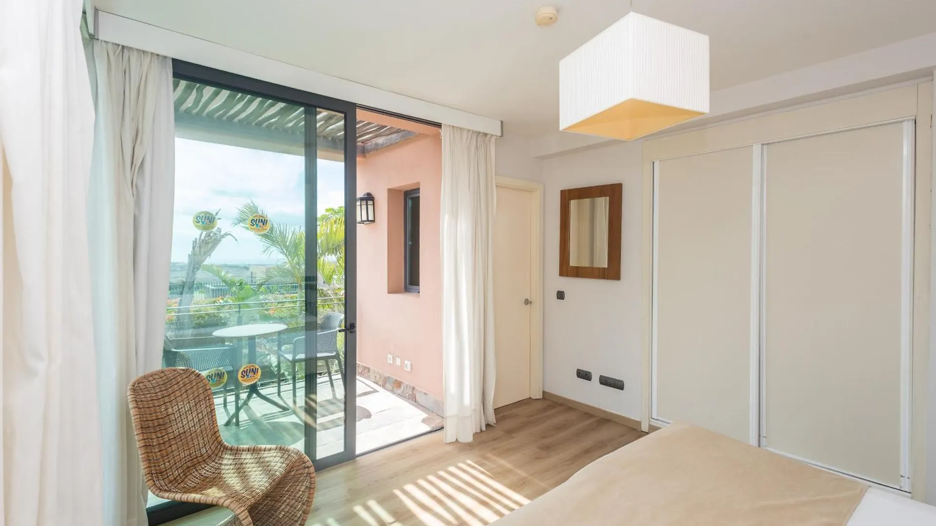 Lightbooking Salobre Los Lagos Piscina Privada San Bartolome de Tirajana  Spain