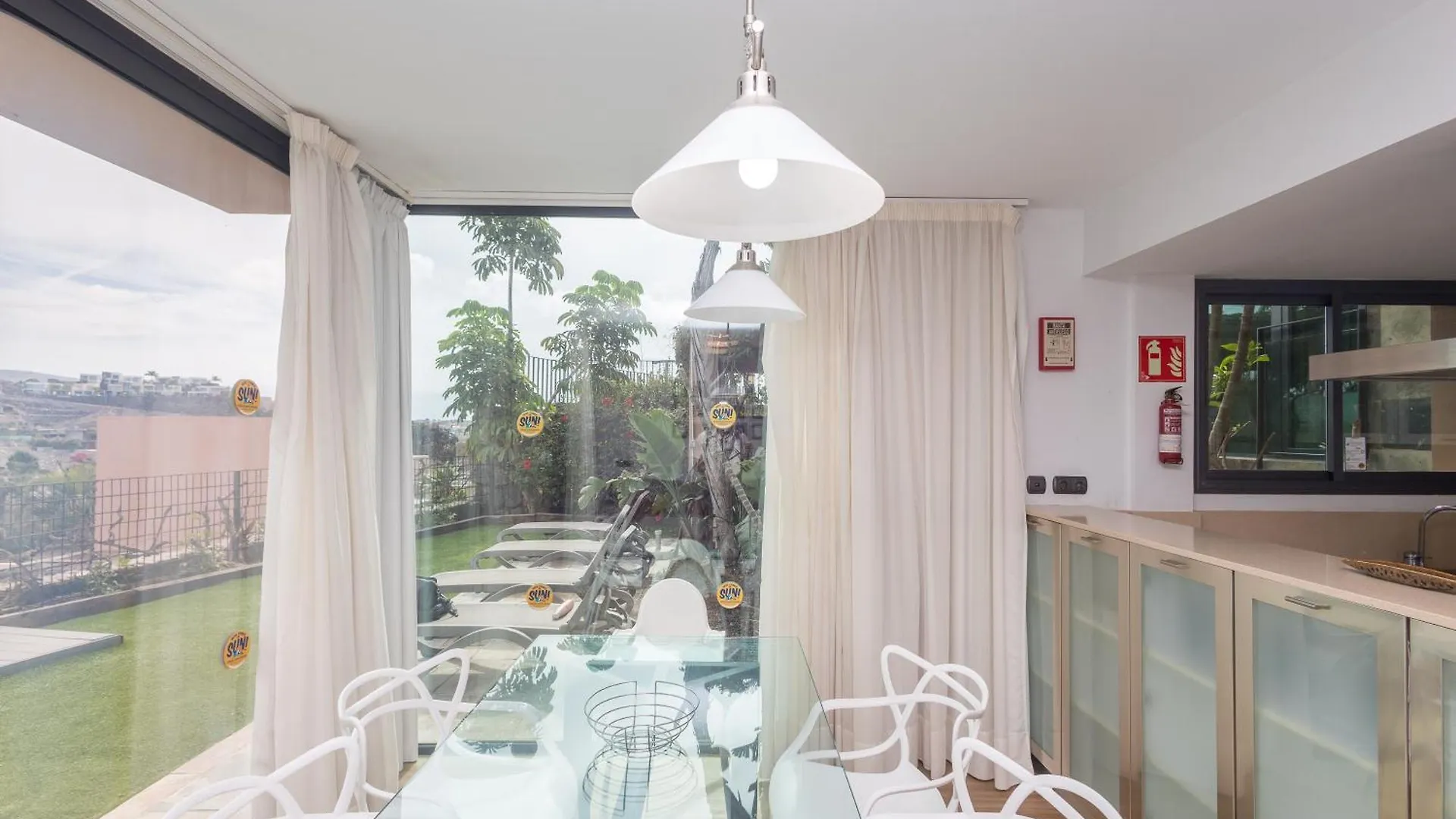 Lightbooking Salobre Los Lagos Piscina Privada San Bartolome de Tirajana  Villa