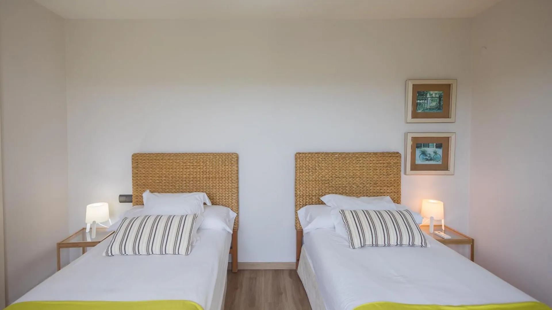 Lightbooking Salobre Los Lagos Piscina Privada San Bartolome de Tirajana  Villa