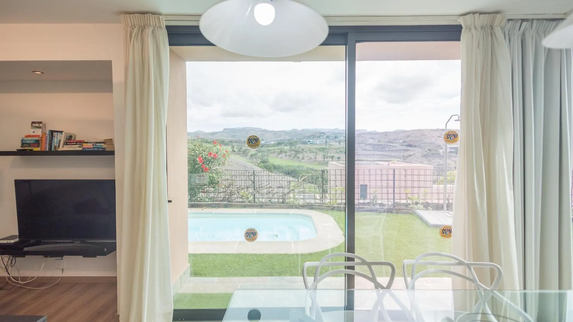 Lightbooking Salobre Los Lagos Piscina Privada San Bartolome de Tirajana  Spain