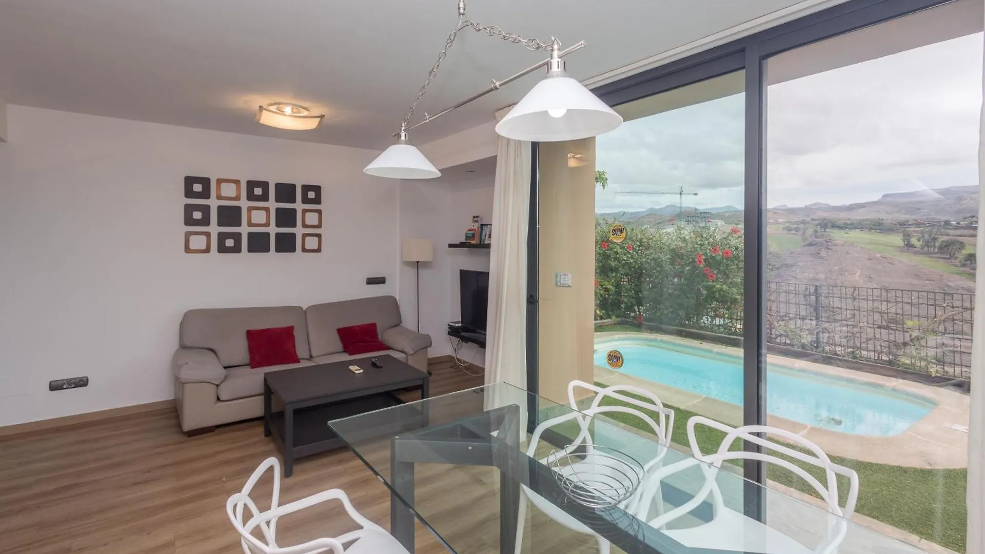 Lightbooking Salobre Los Lagos Piscina Privada San Bartolomé ヴィラ
