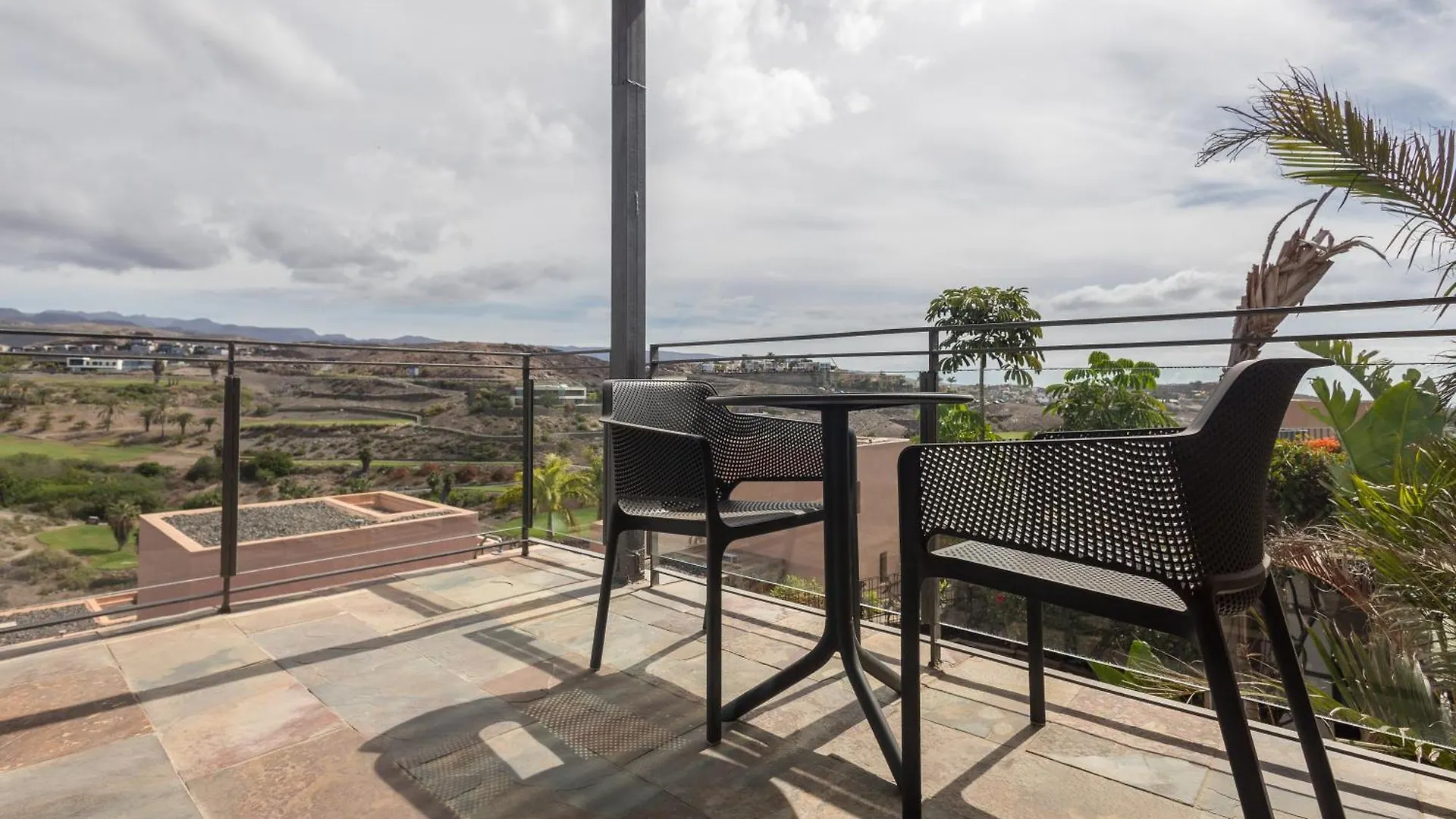 Lightbooking Salobre Los Lagos Piscina Privada San Bartolomé 0*,